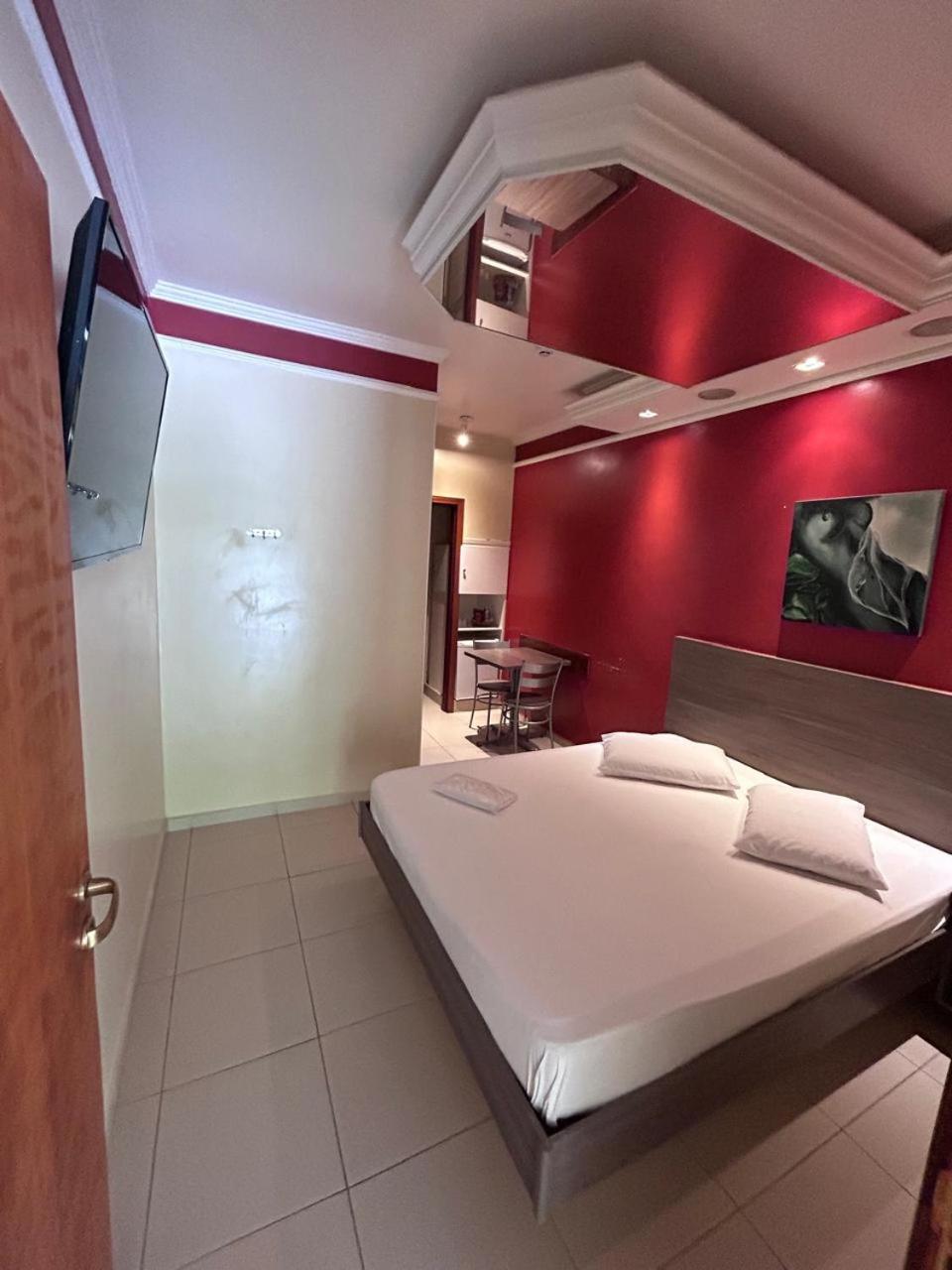 Alpha Motel Amparo  Dış mekan fotoğraf